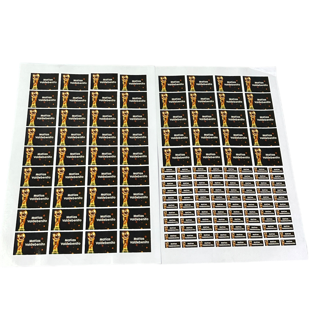 Sticker con tu Nombre tamaños 6x4 y 3x1